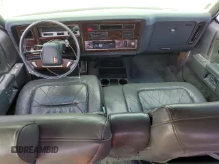 1985 Oldsmobile 88 z VIN 1G3BV69Y1FY384631, wystawiony jako Copart lot #43389795 z przebiegiem 180 641 mil mil oraz Szkoda całkowita • Salvage title. Historia ofert i sprzedaży dostępna na DreamBid. Obrazek 8.