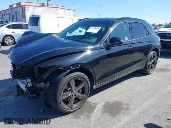 2025 Genesis GV70 2.5T with VIN KMUMADTB8SU180047, listed as a IAAI auction lot 41926080 with 221 mi miles and . Bid and sale history available at DreamBid. Image 18.