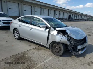 2015 Nissan Sentra S z VIN 3N1AB7AP0FY378100, wystawiony jako Copart lot #56567045 z przebiegiem 62 202 mil mil oraz Szkoda całkowita • Salvage title. Historia ofert i sprzedaży dostępna na DreamBid. Obrazek 4.