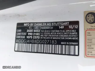 2013 Mercedes-Benz C-Class C 250 with VIN WDDGJ4HB8DG027183, listed as a IAAI auction lot 41912263 with 119,815 mi miles. Bid and sale history available at carsss.com. Image 9.