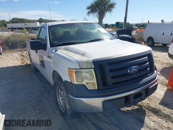 2011 Ford F-150 XL with VIN 1FTNF1CF6BKE10822, listed as a IAAI auction lot 41443960 with 245,925 mi miles and . Bid and sale history available at DreamBid. Image 1.