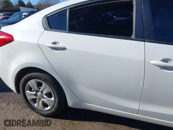 2016 Kia Forte LX with VIN KNAFX4A67G5554081, listed as a IAAI auction lot 41115117 with 145,432 mi miles. Bid and sale history available at carsss.com. Image 6.