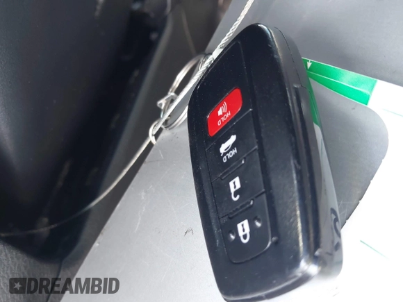 2024 Toyota Camry LE z VIN 4T1R11AK5RU881936, wystawiony jako IAAI lot #42080937 z przebiegiem 13 302 mil mil oraz . Historia ofert i sprzedaży dostępna na DreamBid. Obrazek 11.