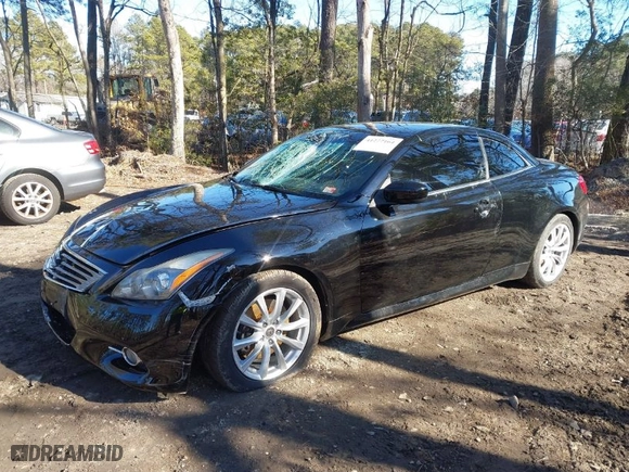 2013 Infiniti G37 Convertible with VIN JN1CV6FE9DM771319, listed as a IAAI auction lot 41277164 with NaN miles. Bid and sale history available at carsss.com. Image 2.
