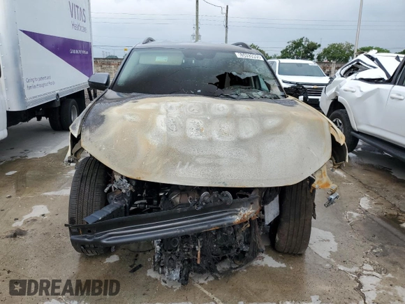2025 Volkswagen Atlas SE with VIN 1V2WR2CA8SC517353, listed as a Copart auction lot 63493995 with Not provided miles and Non repairable. Bid and sale history available at DreamBid. Image 5.