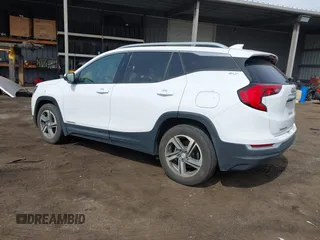 2020 GMC Terrain SLT z VIN 3GKALPEV9LL132856, wystawiony jako IAAI lot #41831180 z przebiegiem 68 284 mil mil oraz . Historia ofert i sprzedaży dostępna na DreamBid. Obrazek 3.