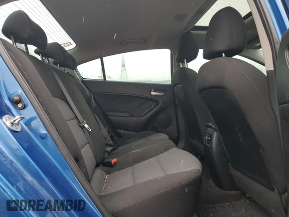 2014 Kia Forte LX with VIN KNAFX4A61E5189748, listed as a Copart auction lot 52330935 with 216,853 mi miles and Clean Title. Bid and sale history available at carsss.com. Image 10.