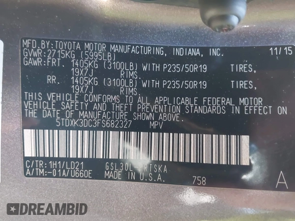 2015 Toyota Sienna SE with VIN 5TDXK3DC3FS682327, listed as a IAAI auction lot 41983156 with 141,640 mi miles. Bid and sale history available at carsss.com. Image 9.