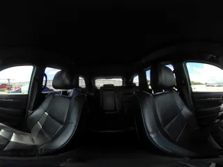 2016 Jeep Grand Cherokee Overland z VIN 1C4RJECG6GC401782, wystawiony jako IAAI lot #42442771 z przebiegiem 104 196 mil mil oraz . Historia ofert i sprzedaży dostępna na DreamBid. Obrazek 18.