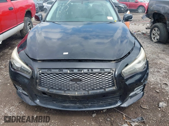 2014 Infiniti Q50 Premium z VIN JN1BV7AR4EM695666, wystawiony jako IAAI lot #42437594 z przebiegiem 141 008 mil mil oraz . Historia ofert i sprzedaży dostępna na DreamBid. Obrazek 13.