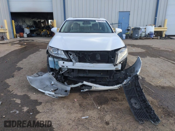 2013 Lexus ES 4dr Sdn with VIN JTHBK1GG1D2032833, listed as a Copart auction lot 49715755 with 73,764 mi miles and Salvage Title. Bid and sale history available at carsss.com. Image 5.
