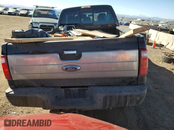 2013 Ford F-250 XL z VIN 1FT7W2B63DEA80185, wystawiony jako Copart lot #47149325 z przebiegiem Nie podano mil oraz Szkoda całkowita • Salvage title. Historia ofert i sprzedaży dostępna na DreamBid. Obrazek 6.