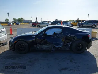 2014 Scion FR-S z VIN JF1ZNAA11E8702526, wystawiony jako IAAI lot #42068499 z przebiegiem 79 312 mil mil oraz . Historia ofert i sprzedaży dostępna na DreamBid. Obrazek 6.