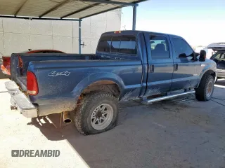 2006 Ford F-250 XL z VIN 1FTSW21P16EB96976, wystawiony jako Copart lot #60084075 z przebiegiem 140 092 mil mil oraz Szkoda całkowita • Salvage title. Historia ofert i sprzedaży dostępna na DreamBid. Obrazek 3.