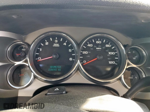 2009 Chevrolet Silverado 1500 LT with VIN 3GCEK23M09G135014, listed as a Copart auction lot 52289645 with 228,093 mi miles and Salvage Title. Bid and sale history available at DreamBid. Image 9.