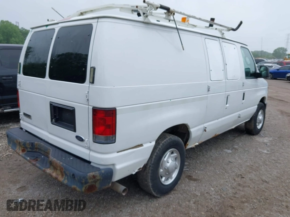 2012 Ford Econoline Cargo Commercial z VIN 1FTNE2EL7CDB36239, wystawiony jako IAAI lot #42311374 z przebiegiem 152 547 mil mil oraz . Historia ofert i sprzedaży dostępna na DreamBid. Obrazek 4.