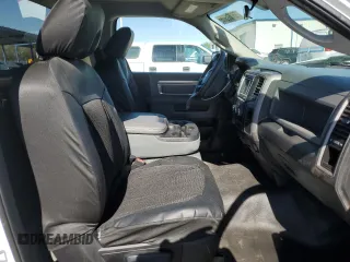 2016 Ram 1500 Tradesman z VIN 3C6JR6DT6GG282434, wystawiony jako Copart lot #56062375 z przebiegiem 123 990 mil mil oraz Szkoda całkowita • Salvage title. Historia ofert i sprzedaży dostępna na DreamBid. Obrazek 10.