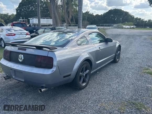 2007 Ford Mustang Deluxe with VIN 1ZVFT80N975342231, listed as a Copart auction lot 51870915 with 175,676 mi miles and Clean Title. Bid and sale history available at carsss.com. Image 4.