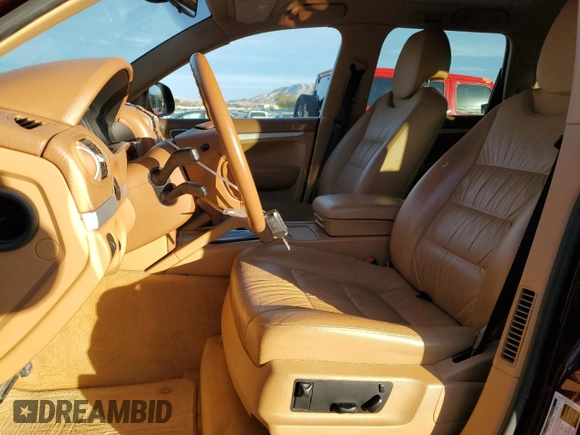 2006 Porsche Cayenne with VIN WP1AA29P86LA23092, listed as a Copart auction lot 86204984 with 74,624 mi miles and Salvage Title. Bid and sale history available at carsss.com. Image 7.