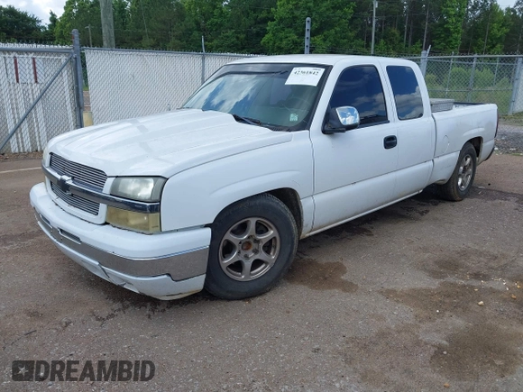 2005 Chevrolet Silverado 1500 z VIN 1GCEC19V25Z284977, wystawiony jako IAAI lot #42361842 z przebiegiem 227 174 mil mil oraz . Historia ofert i sprzedaży dostępna na DreamBid. Obrazek 2.