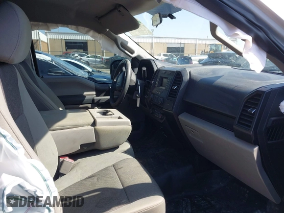 2016 Ford F-150 XL with VIN 1FTMF1C8XGKE31614, listed as a IAAI auction lot 41958557 with 45,792 mi miles and . Bid and sale history available at DreamBid. Image 5.
