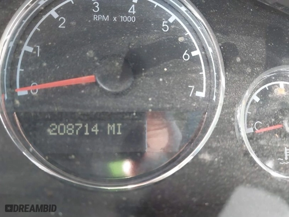 2005 Chevrolet Uplander LS with VIN 1GNDV23L25D293573, listed as a IAAI auction lot 41472132 with 208,714 mi miles. Bid and sale history available at carsss.com. Image 7.