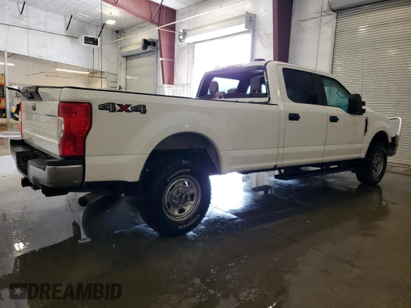 2021 Ford F-350 XL with VIN 1FT8W3BN7MED72617, listed as a Copart auction lot 61134705 with 95,600 mi miles and Salvage title. Bid and sale history available at DreamBid. Image 3.