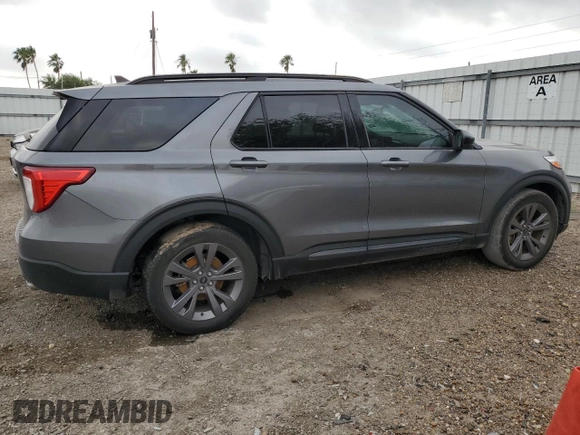 2022 Ford Explorer XLT z VIN 1FMSK7DH6NGB37062, wystawiony jako Copart lot #51503605 z przebiegiem 55 932 mil mil oraz Szkoda całkowita • Salvage title. Historia ofert i sprzedaży dostępna na DreamBid. Obrazek 3.
