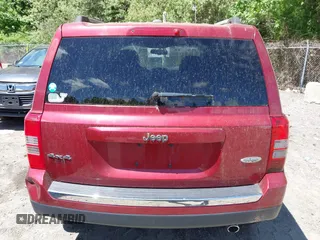 2016 Jeep Patriot High Altitude z VIN 1C4NJRFBXGD580912, wystawiony jako IAAI lot #42276322 z przebiegiem 119 412 mil mil oraz . Historia ofert i sprzedaży dostępna na DreamBid. Obrazek 16.