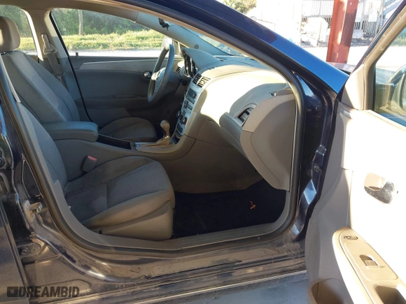 2008 Chevrolet Malibu LT w/1LT with VIN 1G1ZH57B984260429, listed as a IAAI auction lot 41801319 with 201,277 mi miles. Bid and sale history available at carsss.com. Image 5.