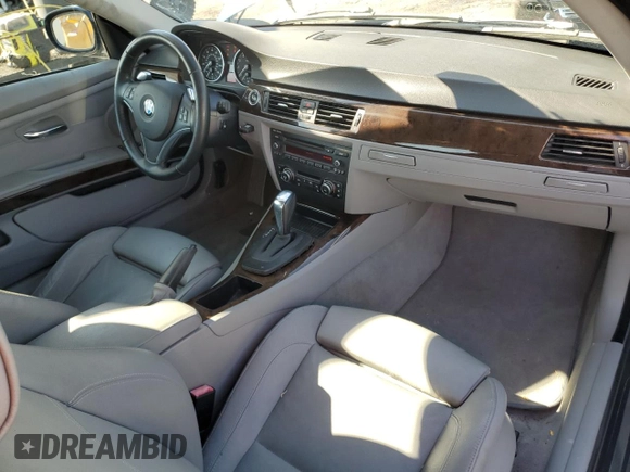 2010 BMW 3 Series 328i with VIN WBAWV1C58AP124404, listed as a Copart auction lot 80296704 with 113,597 mi miles and Clean Title. Bid and sale history available at carsss.com. Image 8.