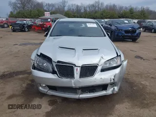 2009 Pontiac G8 GT with VIN 6G2EC57Y29L198556, listed as a IAAI auction lot 41893497 with 82,842 mi miles. Bid and sale history available at carsss.com. Image 12.