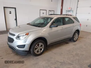 2017 Chevrolet Equinox LS z VIN 2GNALBEK5H1596523, wystawiony jako IAAI lot #42302402 z przebiegiem 121 261 mil mil oraz . Historia ofert i sprzedaży dostępna na DreamBid. Obrazek 2.