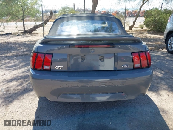 1999 Ford Mustang GT z VIN 1FAFP45X4XF117368, wystawiony jako IAAI lot #42714841 z przebiegiem 135 368 mil mil oraz . Historia ofert i sprzedaży dostępna na DreamBid. Obrazek 17.