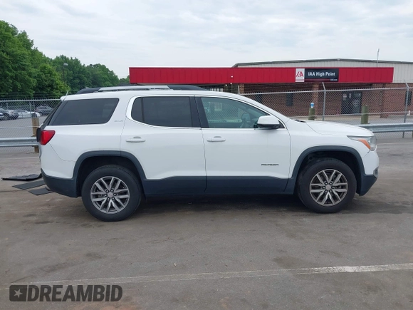 2017 GMC Acadia SLE z VIN 1GKKNLLA9HZ112467, wystawiony jako IAAI lot #42269084 z przebiegiem 137 571 mil mil oraz . Historia ofert i sprzedaży dostępna na DreamBid. Obrazek 13.