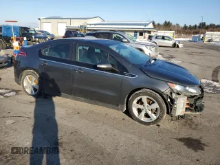 2013 Chevrolet Volt with VIN 1G1RD6E40DU124738, listed as a Copart auction lot 88397215 with Not Provided miles and Salvage Title. Bid and sale history available at carsss.com. Image 4.