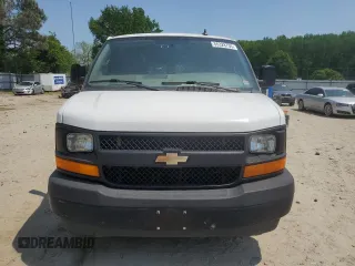 2017 Chevrolet Express Cargo z VIN 1GCWGBFF3H1131538, wystawiony jako Copart lot #55328705 z przebiegiem 160 180 mil mil oraz Czysty tytuł • Clean title. Historia ofert i sprzedaży dostępna na DreamBid. Obrazek 5.