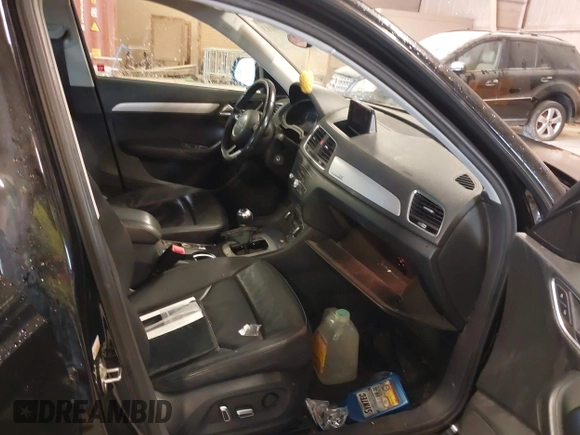 2017 Audi Q3 Premium with VIN WA1ECCFS3HR015665, listed as a IAAI auction lot 42080113 with 142,149 mi miles and . Bid and sale history available at DreamBid. Image 5.