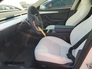 2021 Tesla Model 3 Standard Range Plus z VIN 5YJ3E1EA8MF978095, wystawiony jako Copart lot #45689495 z przebiegiem 44 375 mil mil oraz Szkody całkowita. Historia ofert i sprzedaży dostępna na DreamBid. Obrazek 7.