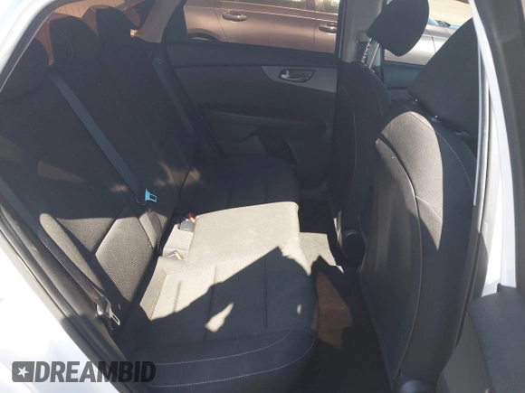 2021 Kia Forte LXS with VIN 3KPF24AD0ME322812, listed as a IAAI auction lot 42317017 with 86,216 mi miles and . Bid and sale history available at DreamBid. Image 8.