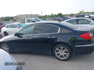 2014 Hyundai Genesis 3.8L z VIN KMHGC4DD7EU264631, wystawiony jako IAAI lot #42033725 z przebiegiem 183 397 mil mil oraz . Historia ofert i sprzedaży dostępna na DreamBid. Obrazek 14.
