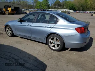 2014 BMW 3 Series 320i xDrive with VIN WBA3C3C59EP662622, listed as a Copart auction lot 55092495 with 118,778 mi miles and Non repairable. Bid and sale history available at DreamBid. Image 2.