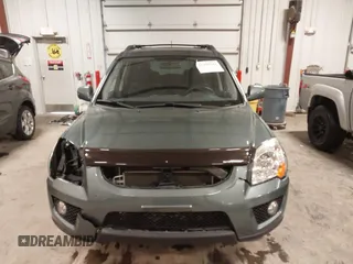 2009 Kia Sportage LX with VIN KNDJE723097558182, listed as a IAAI auction lot 41295142 with 147,200 mi miles. Bid and sale history available at carsss.com. Image 13.