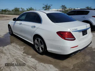 2018 Mercedes-Benz E-Class E 300 with VIN WDDZF4JB2JA314943, listed as a Copart auction lot 49021343 with Not Provided miles. Bid and sale history available at carsss.com. Image 2.