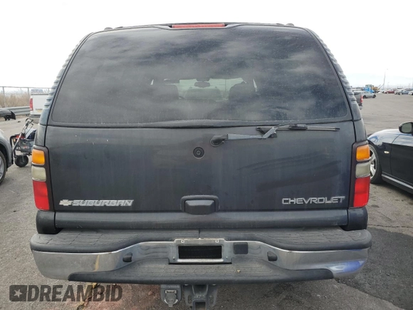 2005 Chevrolet Suburban LT with VIN 3GNEC16Z95G171753, listed as a Copart auction lot 43835725 with 80,160 mi miles and Salvage Title. Bid and sale history available at carsss.com. Image 6.