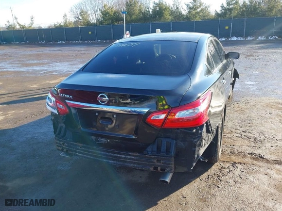 2017 Nissan Altima 2.5 S with VIN 1N4AL3AP3HN355810, listed as a IAAI auction lot 41344659 with 127,991 mi miles. Bid and sale history available at carsss.com. Image 4.