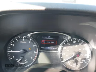 2018 Nissan Pathfinder Platinum with VIN 5N1DR2MM8JC637360, listed as a IAAI auction lot 42549095 with 93,585 mi miles and . Bid and sale history available at DreamBid. Image 7.