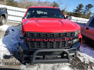2021 Chevrolet Silverado 1500 Custom Trail Boss with VIN 1GCPYCEF6MZ187624, listed as a Copart auction lot 45992685 with 82,428 mi miles and Salvage Title. Bid and sale history available at DreamBid. Image 5.