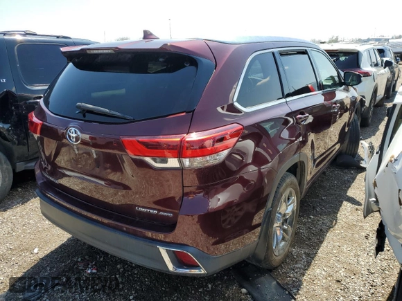 2018 Toyota Highlander Limited z VIN 5TDDZRFH4JS875072, wystawiony jako Copart lot #88634365 z przebiegiem Nie podano mil oraz Szkoda całkowita • Salvage title. Historia ofert i sprzedaży dostępna na DreamBid. Obrazek 3.