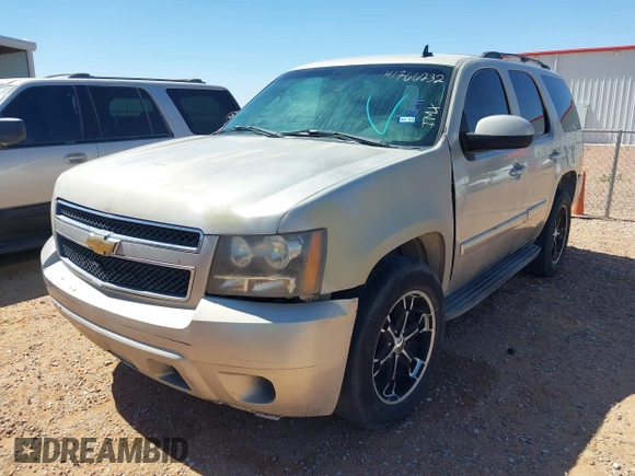 2007 Chevrolet Tahoe LTZ z VIN 1GNFK13047R144301, wystawiony jako IAAI lot #41766232 z przebiegiem 217 202 mil mil oraz . Historia ofert i sprzedaży dostępna na DreamBid. Obrazek 2.